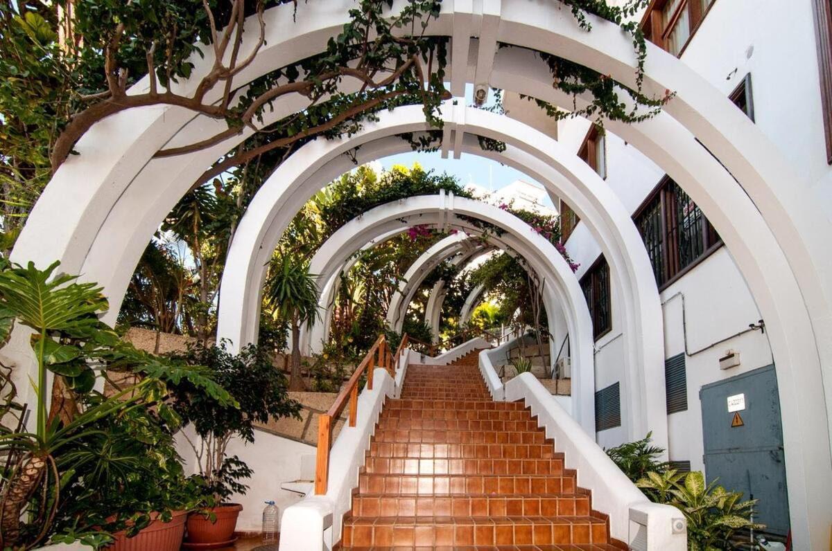 Cozy Apartment Close To Fanabe Beach, Tenerife Costa Adeje  Eksteriør billede