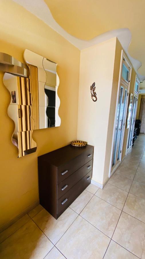 Cozy Apartment Close To Fanabe Beach, Tenerife Costa Adeje  Eksteriør billede