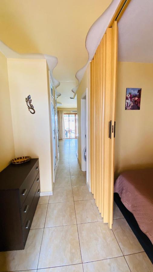Cozy Apartment Close To Fanabe Beach, Tenerife Costa Adeje  Eksteriør billede